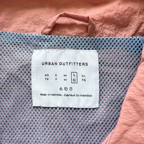 Urban Outfitters Men's Pink Retro Long Sleeves Full Zip Windbreaker Jacket Large - Picture 3 of 8